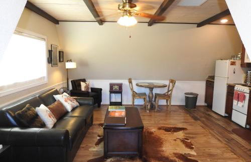 Historic Gold Town Loft A-Frame 1 Bedroom with sofa sleeper WIFI - Foto 3