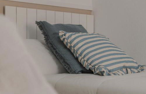 Arena Marina - Pool and relaxation near the airport - Foto 79