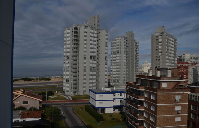 Arenas del Mar Apartments - Photo 36