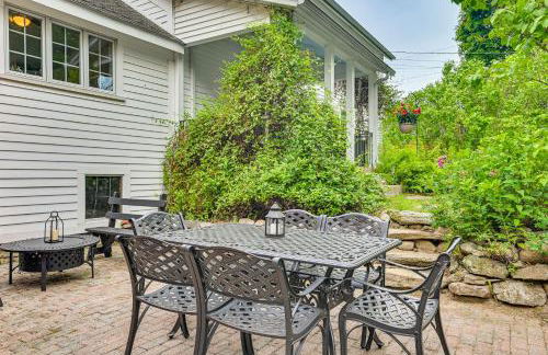 Historic Farmhouse Near Mountains and Colleges! - Foto 33