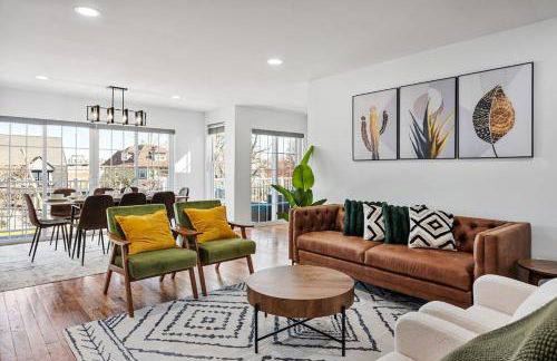 NYC 20min, Sleeps 10, Free Parking, Patio - Foto 1