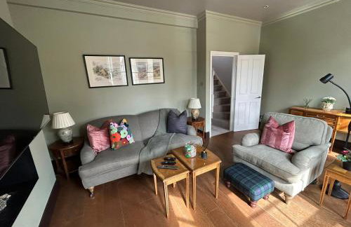 Beautiful and spacious 2 bed, 2 bath apartment bordering Fulham and Chelsea - entire apartment with private entrance - Foto 28