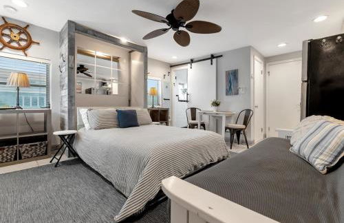 Quiet Corner Suite Heated Pool & 2 mins 2 beach - Foto 16