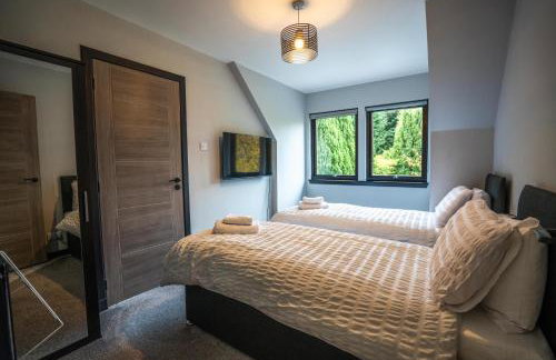 FAMILY FRIENDLY, HOT TUB, Fire Pit, Spacious & Modern - Foto 52