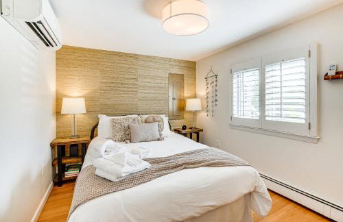 Elegant Gloucester Beach Getaway with Ocean Views! - Foto 22