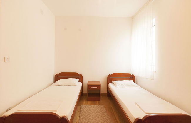 Vila Petrovic - Foto 12