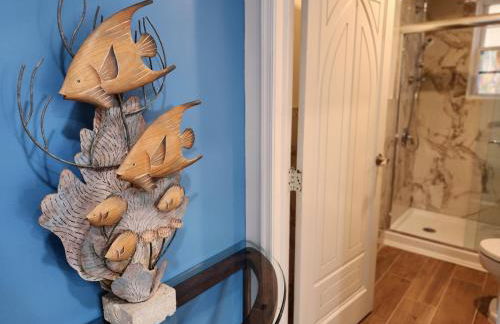 Lower Chelsea Lookout- On Water by Beach & Boards! - Foto 7