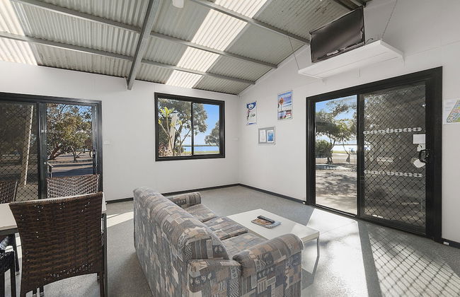 Port Broughton Tourist Park - Photo 4