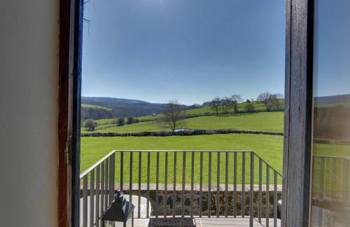 Priesthill HotTub Pool Dog Friendly PeakDistrict - Photo 6