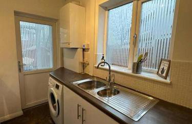 Spacious 4Bedroom House in Warrington - Sleeps 8 - Foto 10