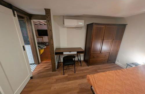 Entire ADU with hottub - Foto 17