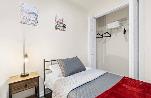 Family & Traveler Haven - NYC & NWK w/free parking - Photo 9