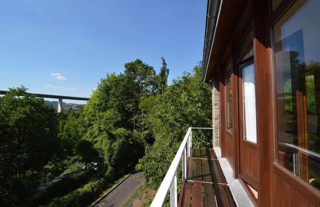 A Small Studio of a Nature Stone House - Foto 9