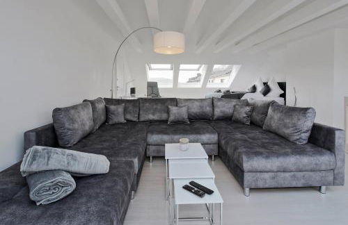 Luxus über 2 Etagen mit Balkon in Elberfeld - Foto 4