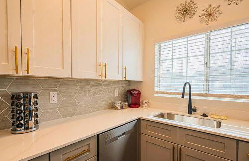 Spacious Family Escape , Sport Court, Game Room & King Bed - H2162 - Foto 22