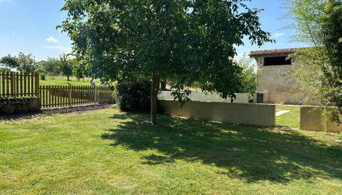 Gîte En Damé with pool - Photo 3, Garden view
