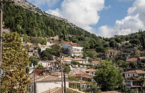 Plagia's Sunset Apartments - Photo 69