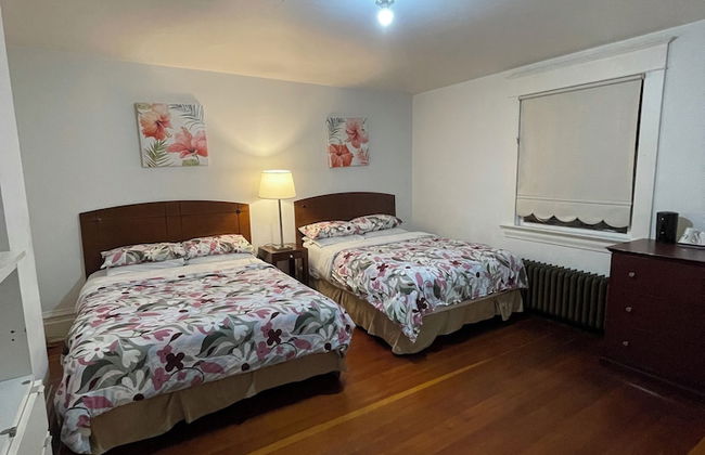 West Broadway guesthouse - Photo 31