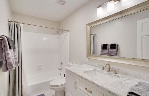 7 Mi to Dtwn Raleigh Townhome with Deck! - Foto 17