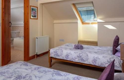 5 Bed in Boughrood BN358 - Photo 10