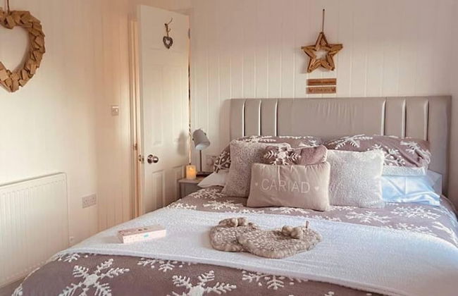 A Beautiful, Unique Lodge, Made for two - Photo 22