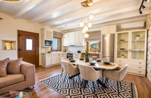 Lithos Luxury Pool Villa - Photo 25