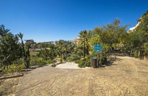 Apto frente al mar con piscina - Photo 8