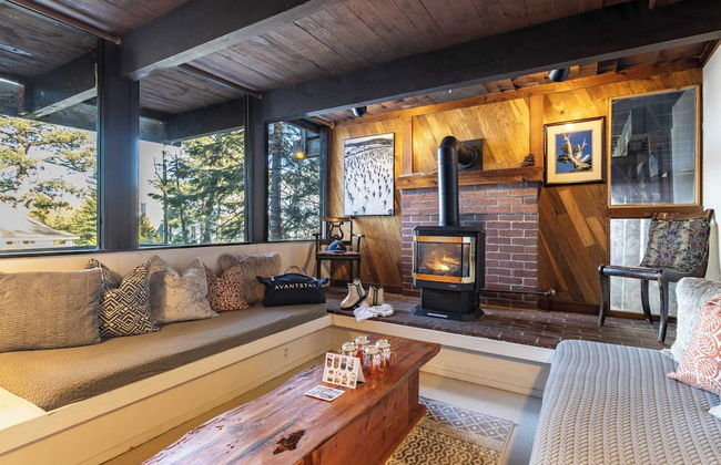 Mt. Jola by Avantstay A 5-minute Walk Away to Palisades and Lifts - Photo 6