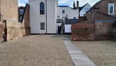 JP Short Stays - Photo 5