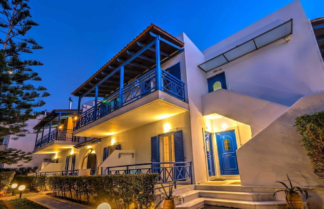 Bbq, Balcony, 42mbps, King, Backyard, Full Kitchen-1 - Photo 12