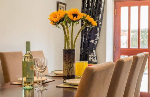 Super Spacious Country house pet/party friendly. - Foto 10