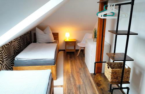 Ferienwohnung Am Waldesrand - Garten, Terrasse, Grill, Luftkühler, Massagesessel, Kinderspielecke, Spielekonsole - Foto 11