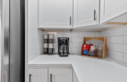 Blue Door Bungalow | JZ Vacation Rentals - Foto 28