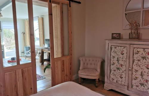 GÎTE AZKENDANTZA capacité 2 à 4 PERS ou 5 à 6 PERS supplément CARAVANE INSOLITE - Foto 18