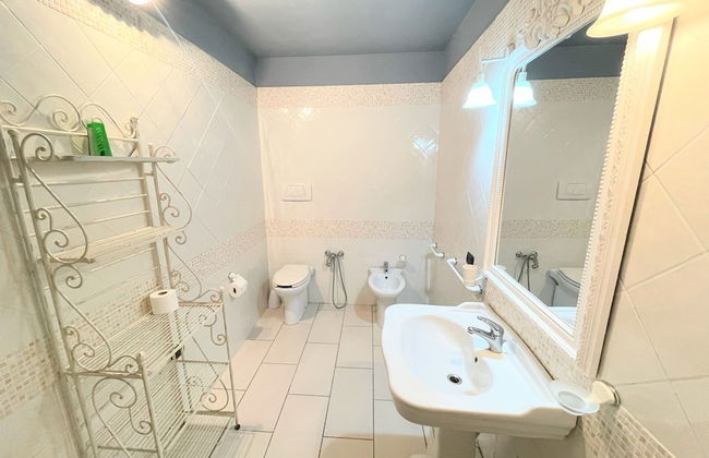 Apt 5 Aircon, Wifi, Infinity Pool, Jacuzzi, Gardens Incredible! Sleeps 4 - Photo 19