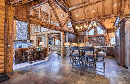 Delightful Cabin Vacation Rental with Fire Pit! - Foto 2