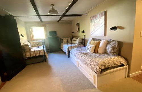 Charming Stratton Ski House Walk to Slopes - Foto 19