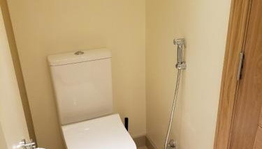 London Luxury Apartment 4 Bedroom Sleeps 12 people with 4 Bathrooms 1 Min walk from Station - Foto 4