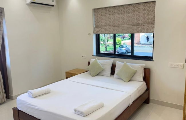 Monarch suites - Photo 21