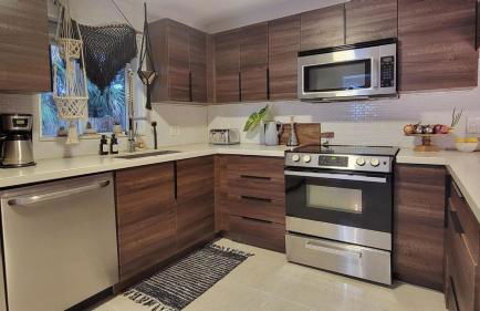 -Disco Bungalow- One third mile to FTL Marine Center - Foto 17