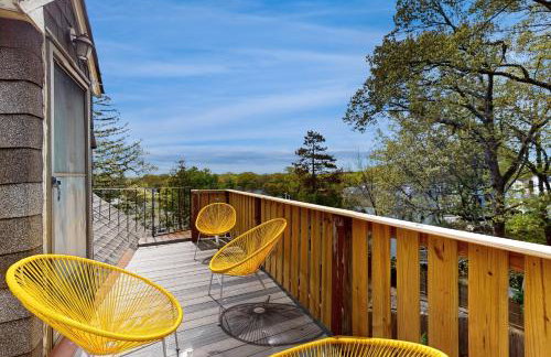 3 Mi to Franklin Park Zoo! Bright Residential Stay - Foto 1