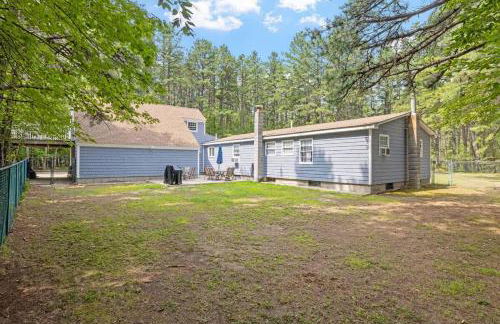 Lake Escape Family & Pet Friendly with Dock Access - Photo 18