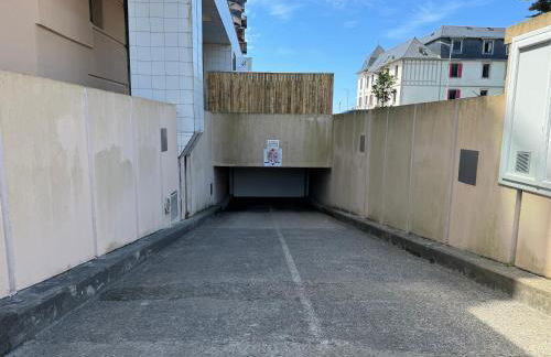 Cocon côtier - Vue sur Mer - Parking - Proche de la Thalasso - Terrasse - Foto 17