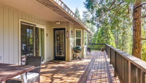 Forest-View Retreat Grill and Fireplace in Sonora - Foto 2