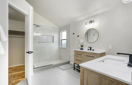 Modern 6BR Home in Briargate - Pet Friendly - Foto 23