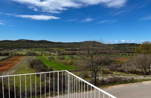 Villa Velim - Stunning view & Heated private pool - Photo 7