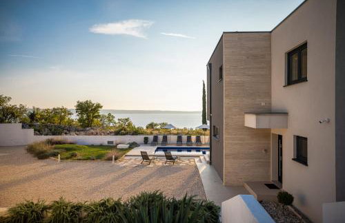 Royal Promons - heated pool - Foto 12