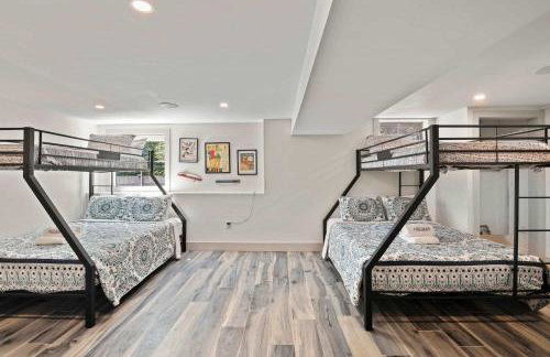 Luxurious Escape Pool Hot Tub Game Room - Foto 35