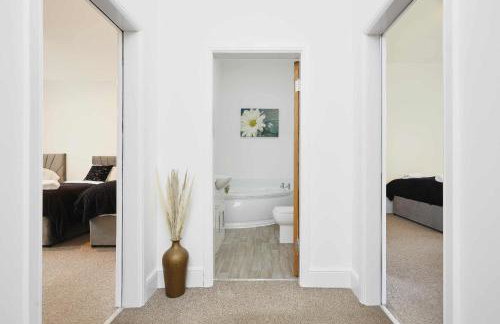 Hayy Apartments Stylish & Central Stays in Barnsley - Foto 33