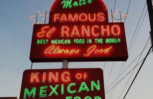 Zilker Home 3 Bedroom 2 Bath with Backyard - Foto 12